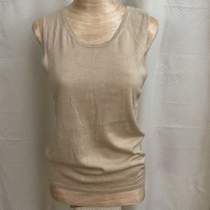 August Silk vintage under a suit blazer neutral cream top Size L. Gently worn